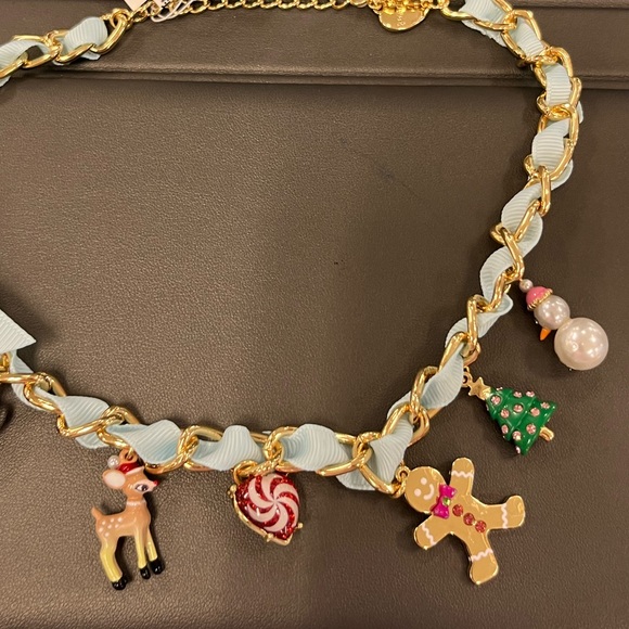 NWT ⚜️🎄⚜️ Betsey Johnson Christmas Holiday Necklace - Picture 5 of 10